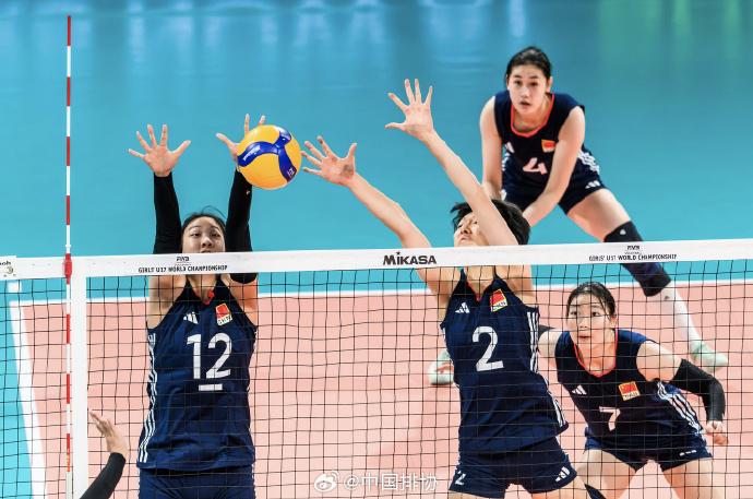 中国女排U17世锦赛半决赛3-0胜中国台北晋级决赛