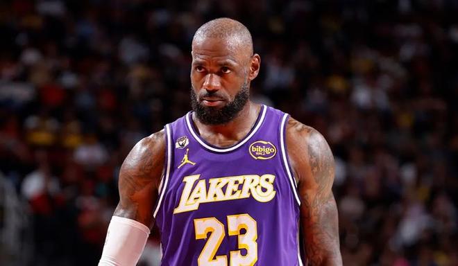 东契奇8连胜引领湖人蜕变 詹姆斯角色转变成关键