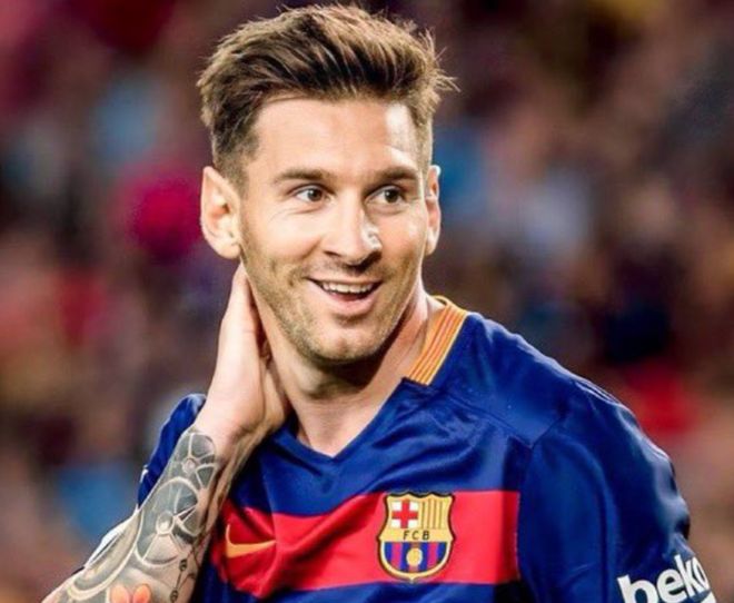 拉波尔塔再谈梅西离队：决策正确但时机成争议