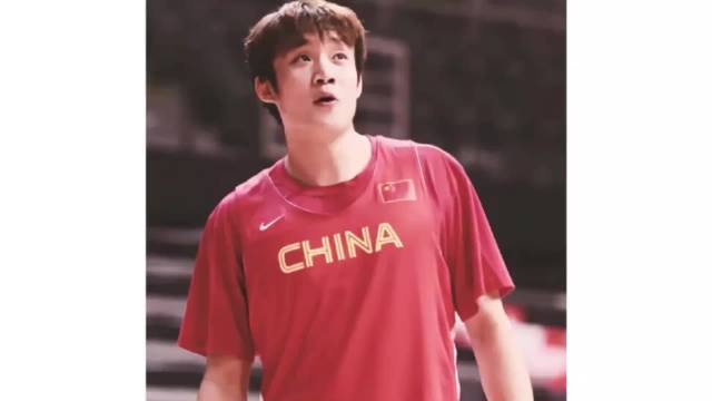 辽宁男篮末节失误致大逆转 乌戈换人成关键败笔