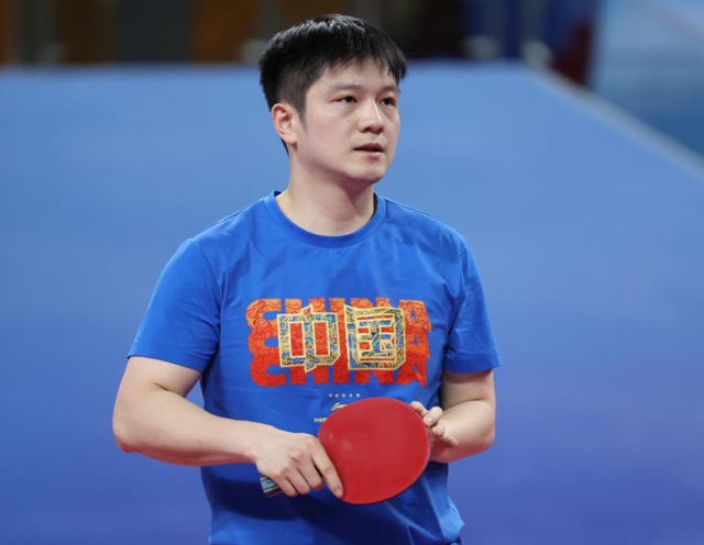 2026伦敦世乒赛团体名单公布 樊振东主动退出引关